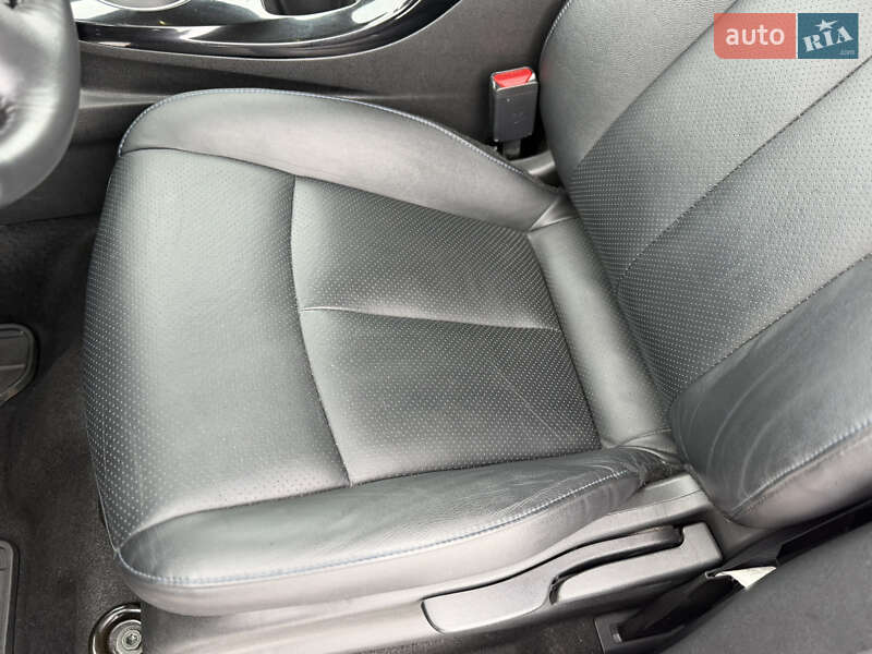 Хетчбек Nissan Leaf 2017 в Рівному