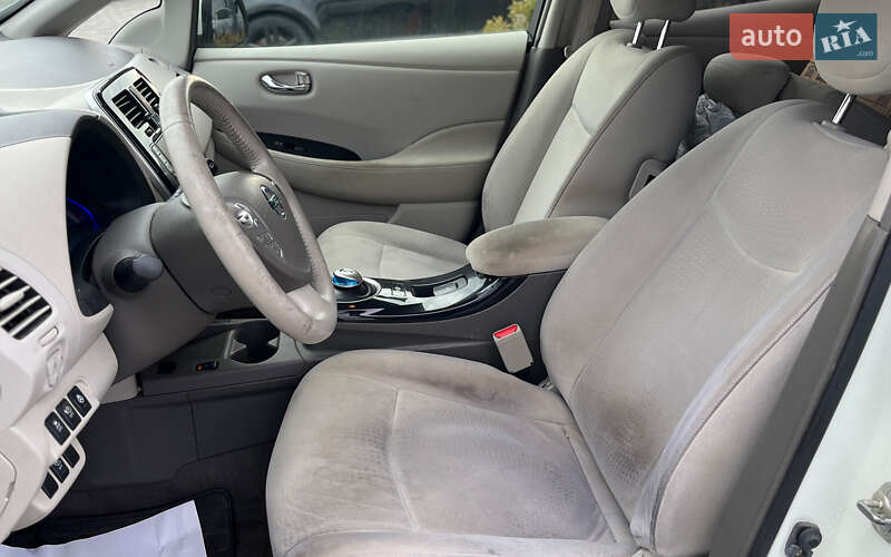 Хэтчбек Nissan Leaf 2012 в Мукачево фото 11 Хэтчбек Nissan Leaf 2012 в Мукачево