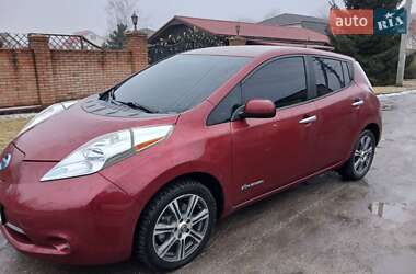 Хетчбек Nissan Leaf 2015 в Кропивницькому