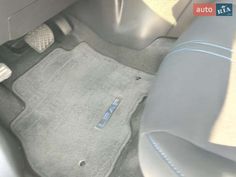 Хэтчбек Nissan Leaf 2022 в Киеве фото 9 Хэтчбек Nissan Leaf 2022 в Киеве