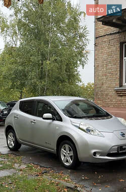 Хетчбек Nissan Leaf 2013 в Києві