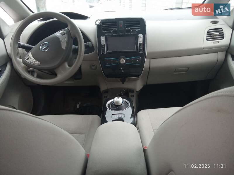 Хэтчбек Nissan Leaf 2013 в Житомире фото 7 Хэтчбек Nissan Leaf 2013 в Житомире