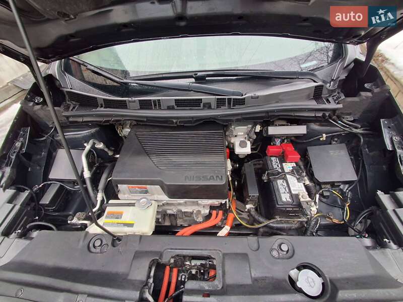 Хэтчбек Nissan Leaf 2022 в Харькове фото 6 Хэтчбек Nissan Leaf 2022 в Харькове