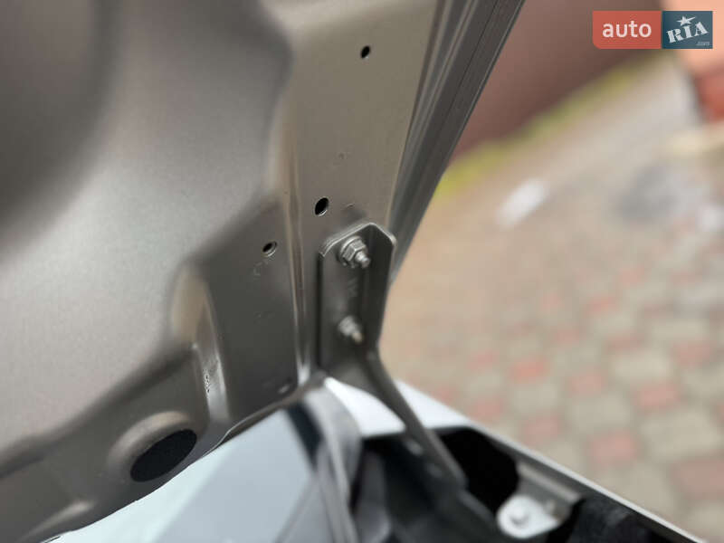 Хэтчбек Nissan Leaf 2019 в Ровно фото 40 Хэтчбек Nissan Leaf 2019 в Ровно