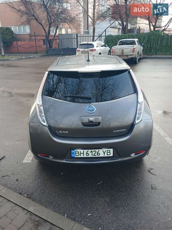 Хэтчбек Nissan Leaf 2015 в Одессе фото 8 Хэтчбек Nissan Leaf 2015 в Одессе