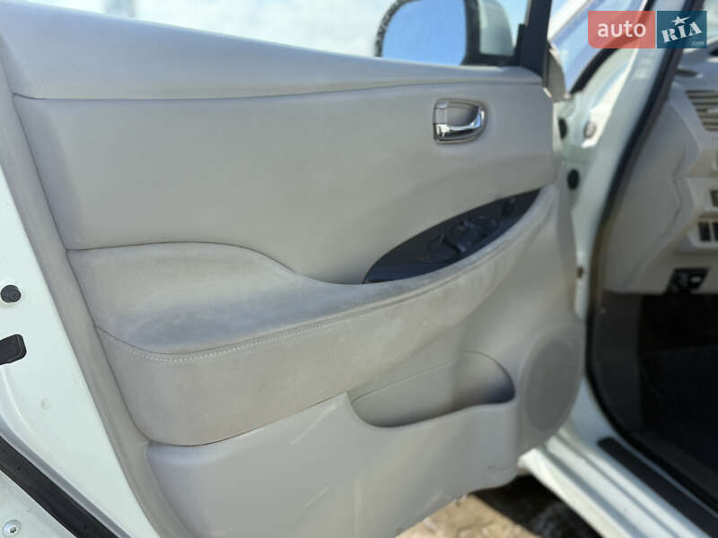 Хэтчбек Nissan Leaf 2012 в Черновцах фото 14 Хэтчбек Nissan Leaf 2012 в Черновцах