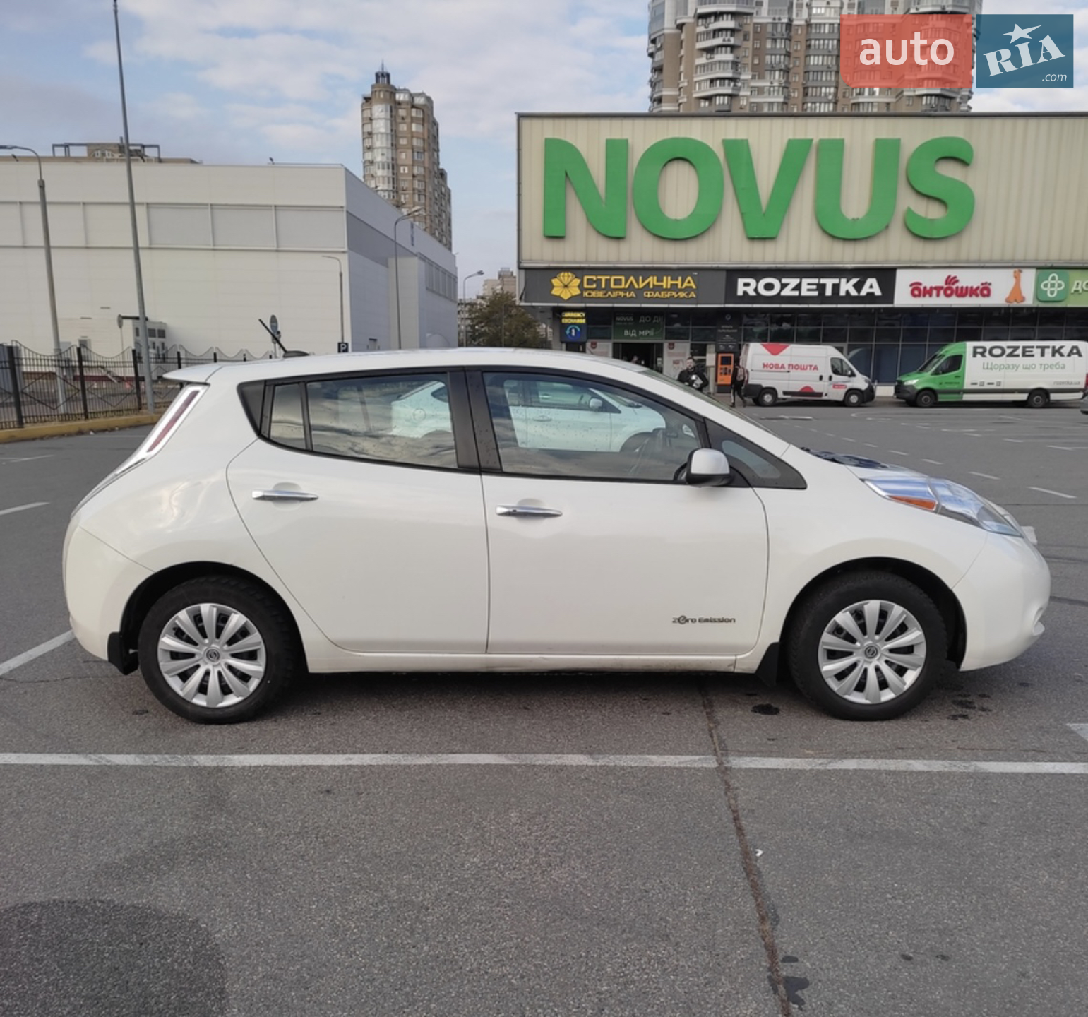 2017 Nissan Leaf - мініатюра 6