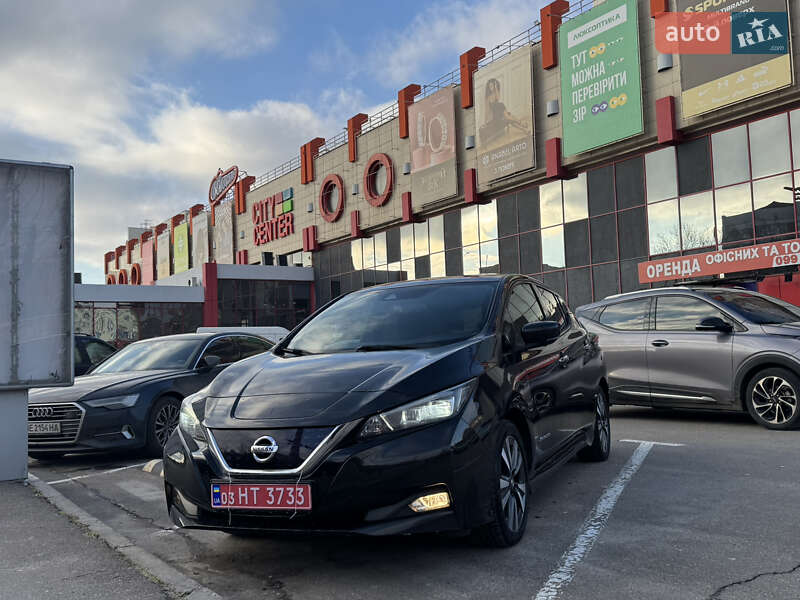Хетчбек Nissan Leaf 2018 в Миколаєві