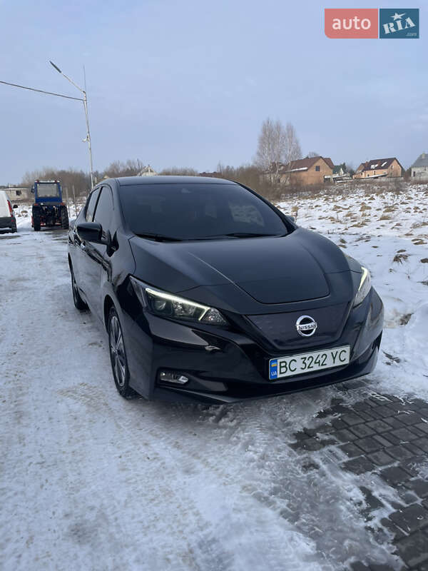 Хетчбек Nissan Leaf 2020 в Львові