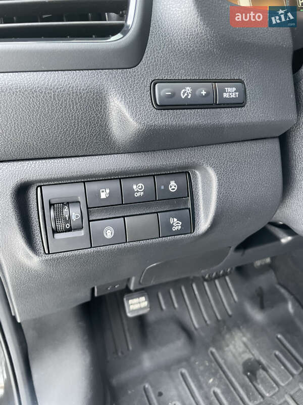 Хетчбек Nissan Leaf 2020 в Львові