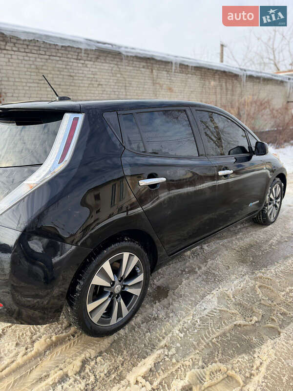 Хэтчбек Nissan Leaf 2014 в Львове фото 43 Хэтчбек Nissan Leaf 2014 в Львове