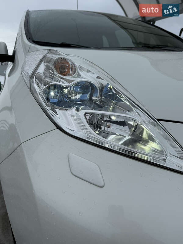 Хэтчбек Nissan Leaf 2015 в Бережанах фото 16 Хэтчбек Nissan Leaf 2015 в Бережанах