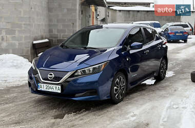 Хэтчбек Nissan Leaf 2018 в Василькове