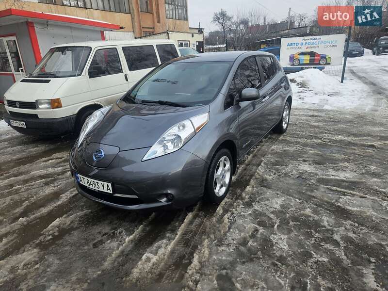 Хэтчбек Nissan Leaf 2016 в Ивано-Франковске фото 2 Хэтчбек Nissan Leaf 2016 в Ивано-Франковске