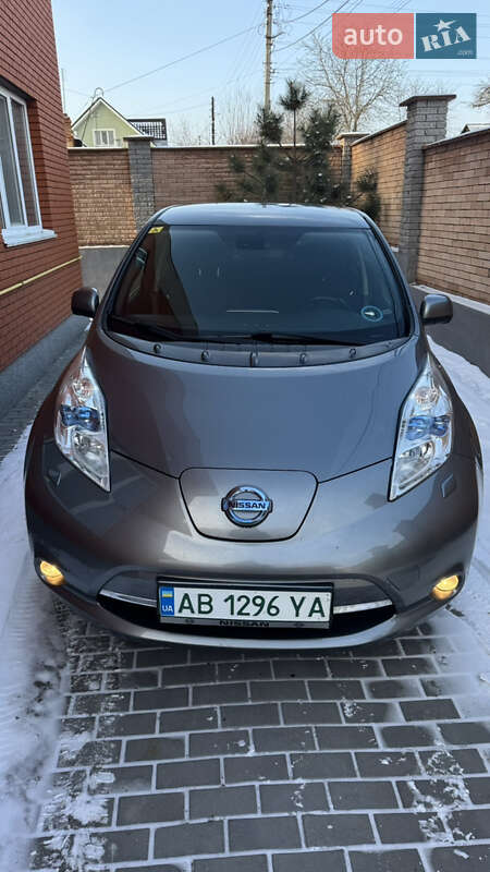 Хэтчбек Nissan Leaf 2015 в Виннице фото 3 Хэтчбек Nissan Leaf 2015 в Виннице