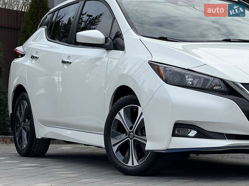 Хэтчбек Nissan Leaf 2020 в Дрогобыче