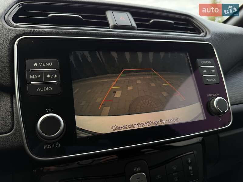 Хэтчбек Nissan Leaf 2020 в Дрогобыче