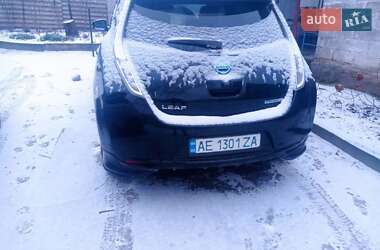 Хэтчбек Nissan Leaf 2017 в Днепре