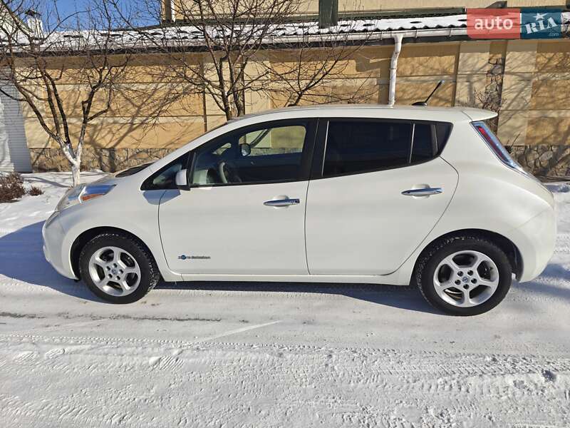 Хэтчбек Nissan Leaf 2013 в Хмельницком фото 3 Хэтчбек Nissan Leaf 2013 в Хмельницком