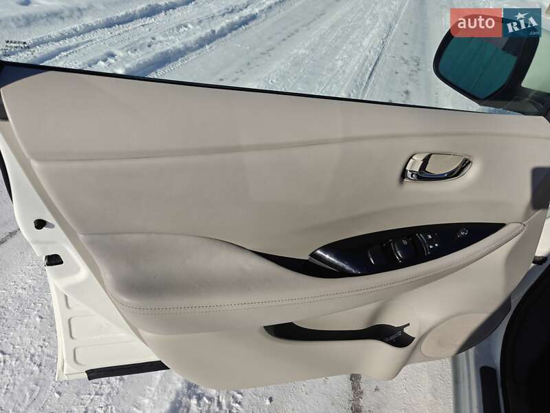 Хэтчбек Nissan Leaf 2013 в Хмельницком фото 14 Хэтчбек Nissan Leaf 2013 в Хмельницком