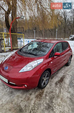 Хэтчбек Nissan Leaf 2015 в Виннице