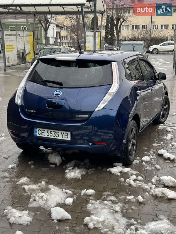 Хэтчбек Nissan Leaf 2016 в Черновцах