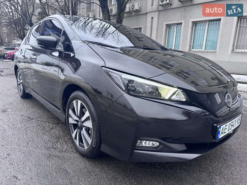Хэтчбек Nissan Leaf 2022 в Днепре фото 10 Хэтчбек Nissan Leaf 2022 в Днепре