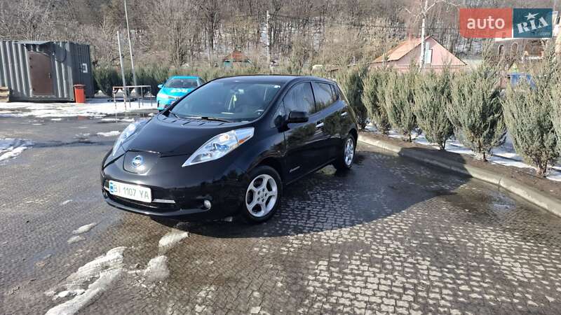 Хэтчбек Nissan Leaf 2014 в Полтаве