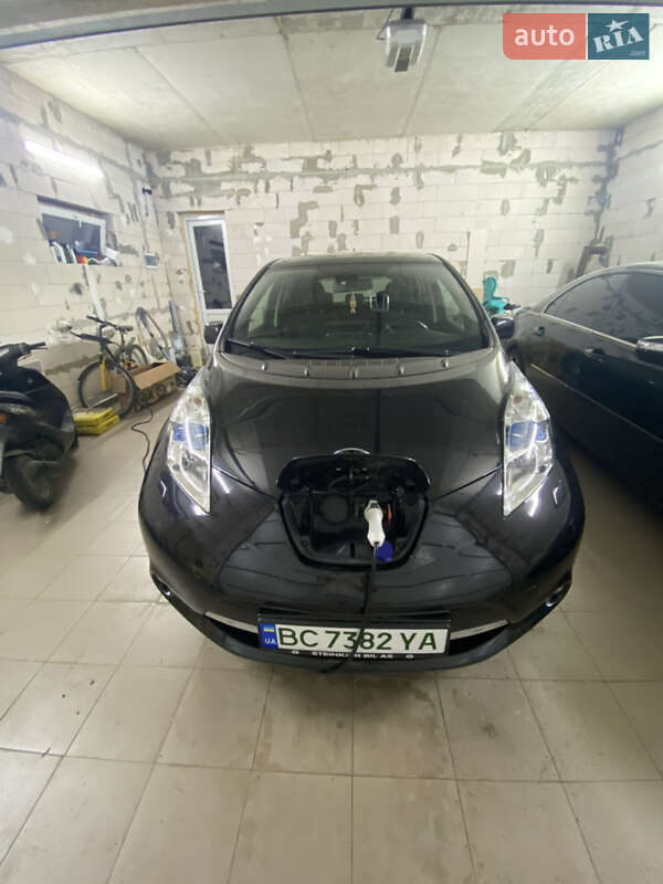 Nissan Leaf 2014