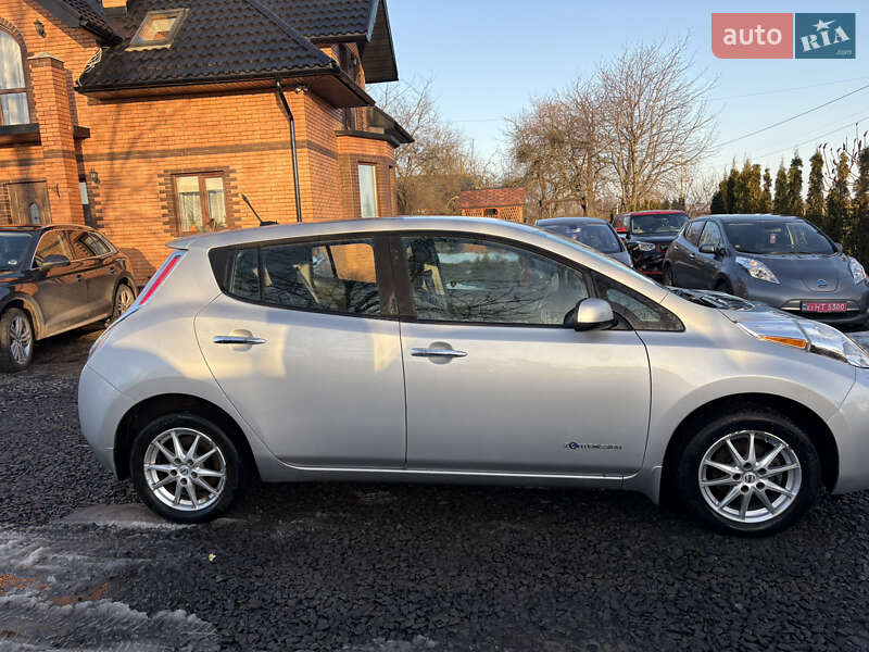 Хетчбек Nissan Leaf 2013 в Луцьку фото 4 Хетчбек Nissan Leaf 2013 в Луцьку