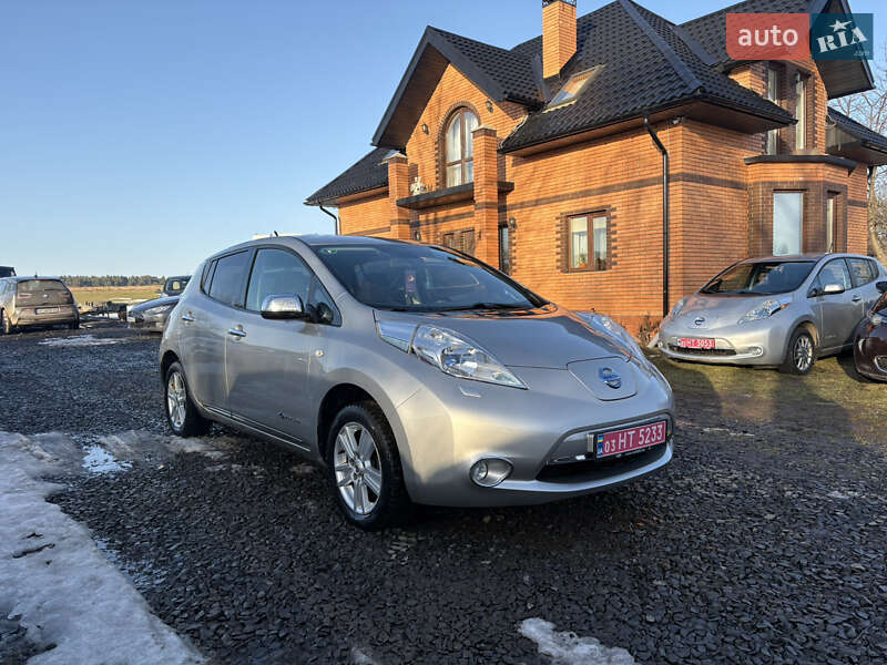 Хетчбек Nissan Leaf 2013 в Луцьку фото 2 Хетчбек Nissan Leaf 2013 в Луцьку