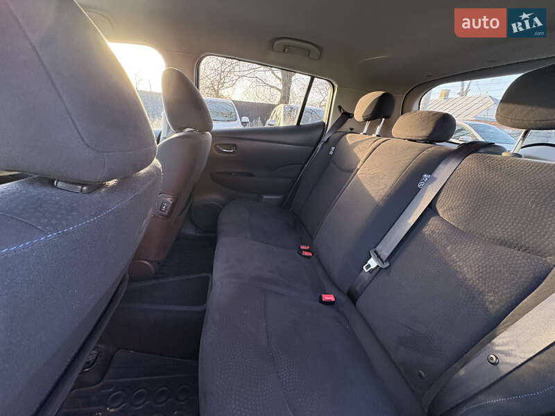 Хетчбек Nissan Leaf 2013 в Луцьку фото 16 Хетчбек Nissan Leaf 2013 в Луцьку