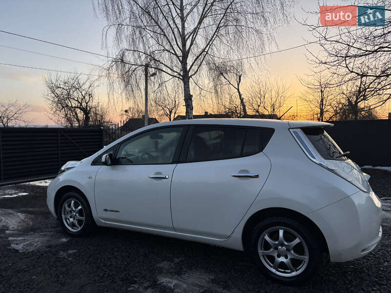 Хэтчбек Nissan Leaf 2013 в Луцке фото 6 Хэтчбек Nissan Leaf 2013 в Луцке
