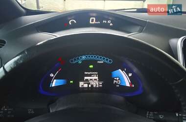 Хэтчбек Nissan Leaf 2013 в Житомире