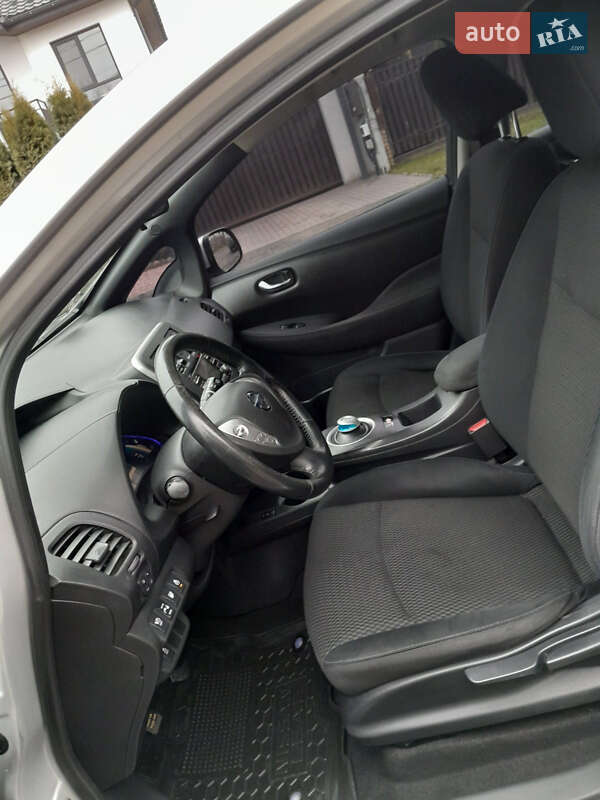 Хетчбек Nissan Leaf 2013 в Броварах