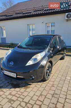 Хетчбек Nissan Leaf 2015 в Добротворі