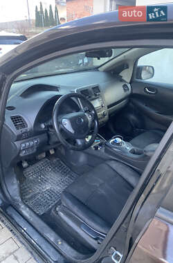 Хэтчбек Nissan Leaf 2014 в Львове