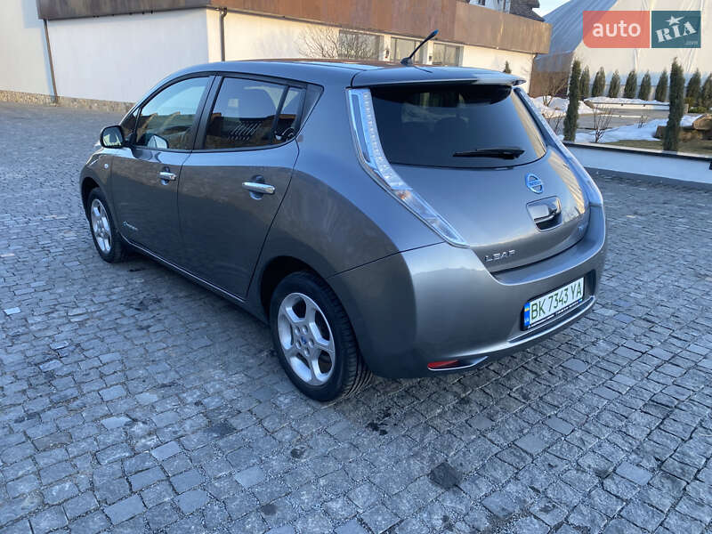 Хетчбек Nissan Leaf 2014 в Рівному фото 3 Хетчбек Nissan Leaf 2014 в Рівному