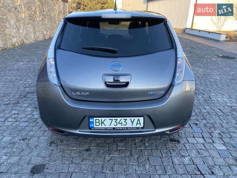 Хетчбек Nissan Leaf 2014 в Рівному фото 7 Хетчбек Nissan Leaf 2014 в Рівному