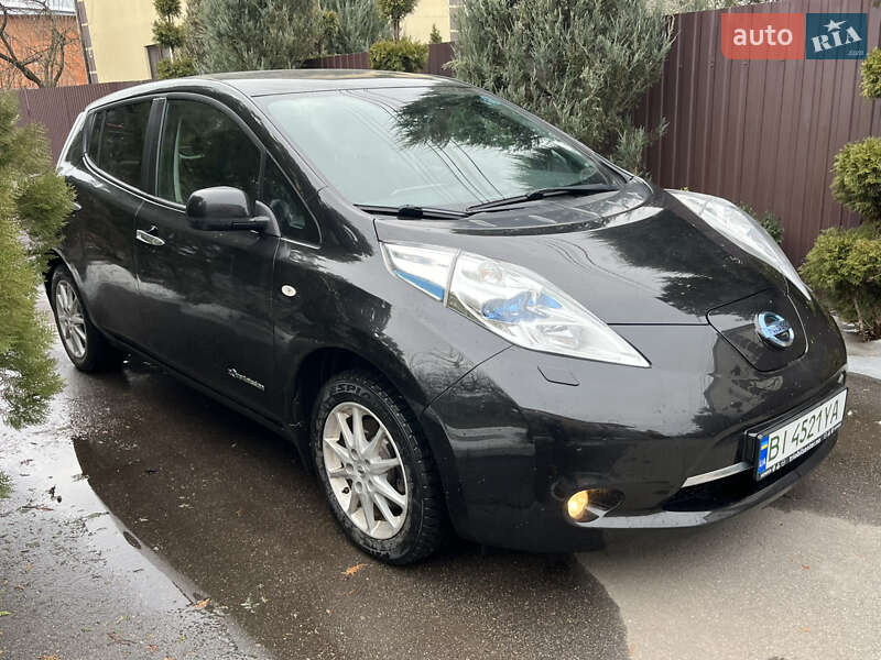 Хетчбек Nissan Leaf 2016 в Полтаві