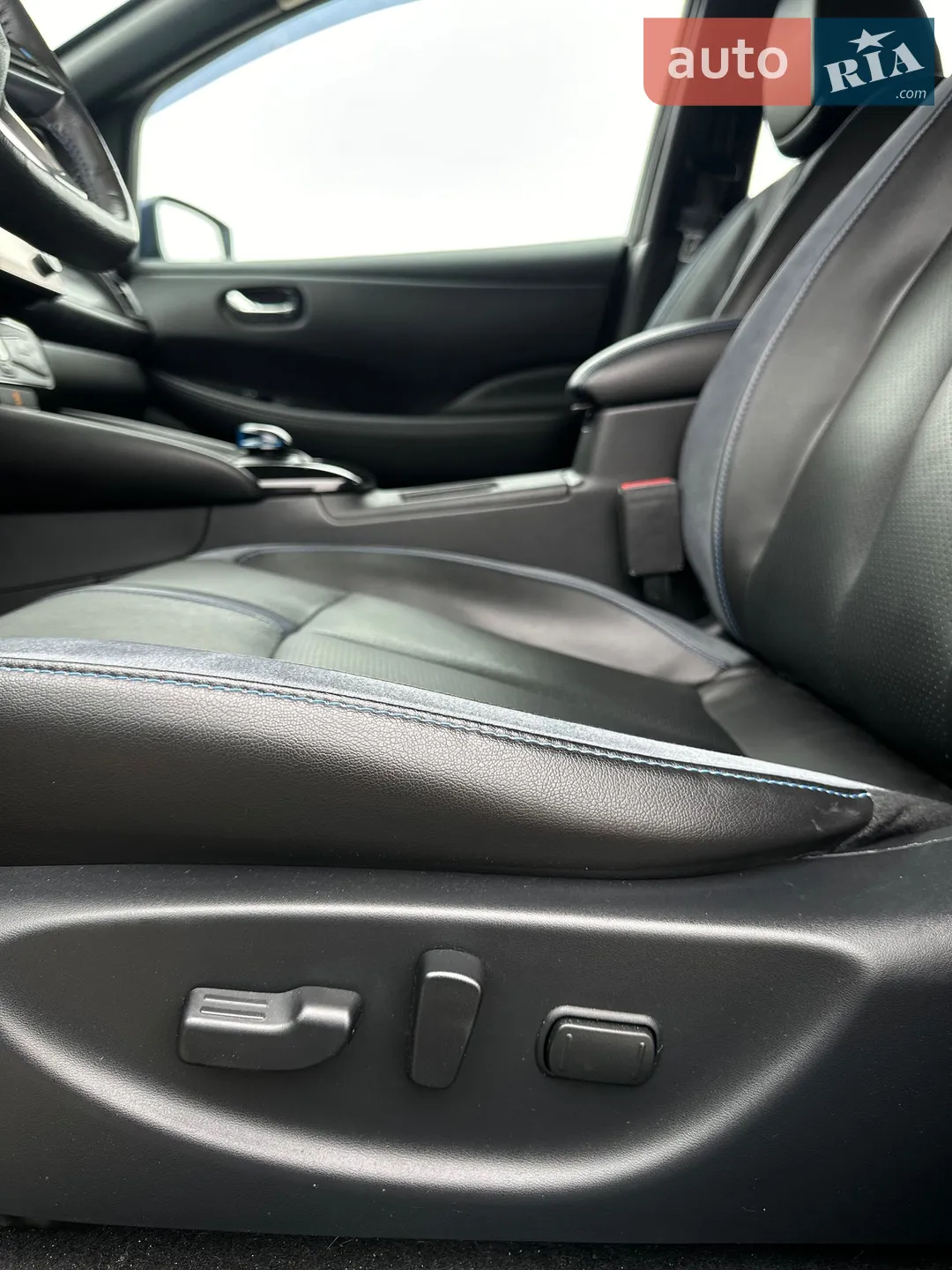 2020 Nissan Leaf - мініатюра 34