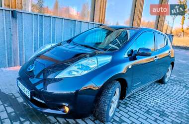 Хэтчбек Nissan Leaf 2016 в Ровно