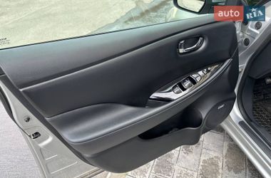 Хэтчбек Nissan Leaf 2015 в Тернополе фото 11 Хэтчбек Nissan Leaf 2015 в Тернополе