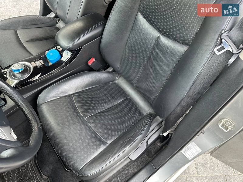 Хэтчбек Nissan Leaf 2015 в Тернополе фото 13 Хэтчбек Nissan Leaf 2015 в Тернополе