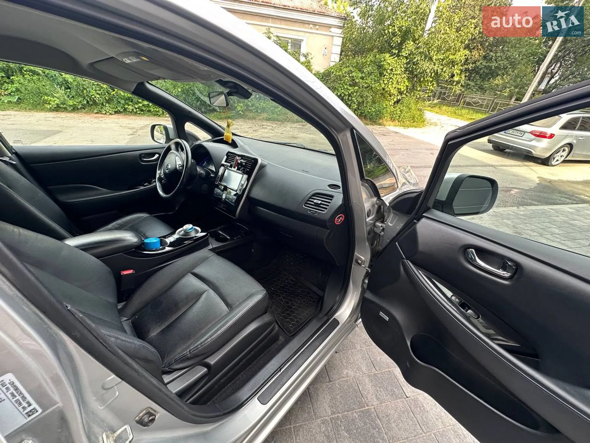 2015 Nissan Leaf - мініатюра 23