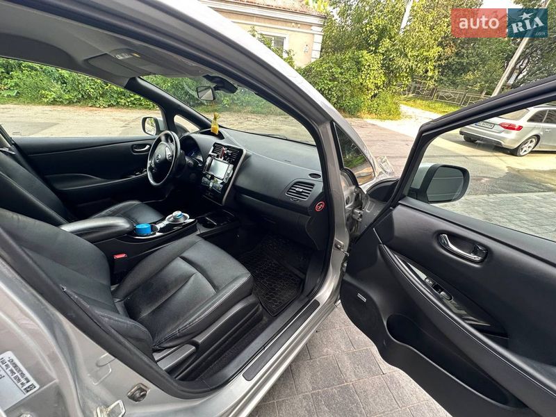 Хэтчбек Nissan Leaf 2015 в Тернополе фото 23 Хэтчбек Nissan Leaf 2015 в Тернополе