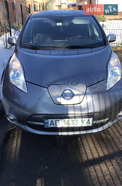 Хэтчбек Nissan Leaf 2014 в Виннице