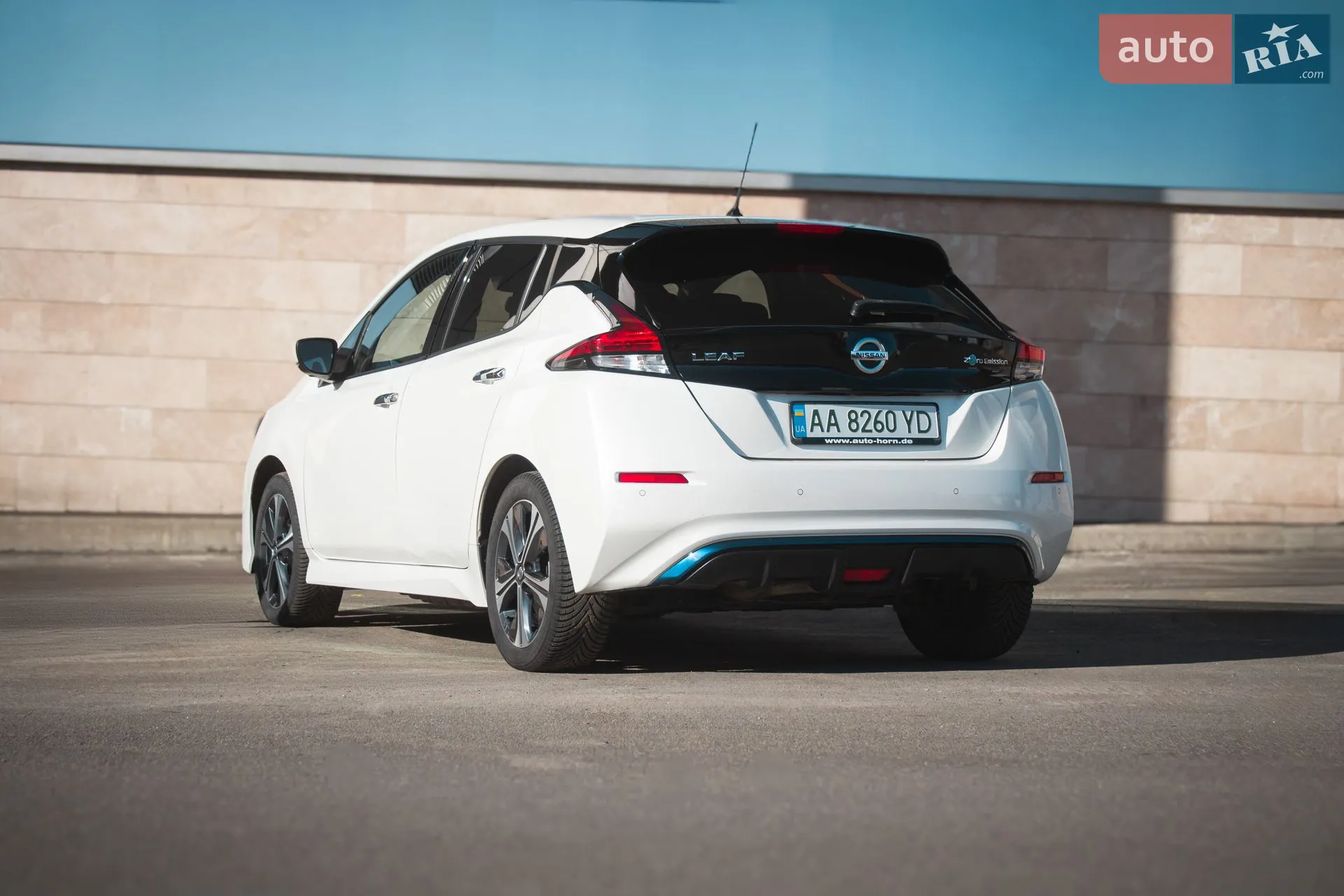 2020 Nissan Leaf - мініатюра 4