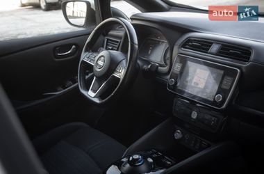 Хетчбек Nissan Leaf 2020 в Києві