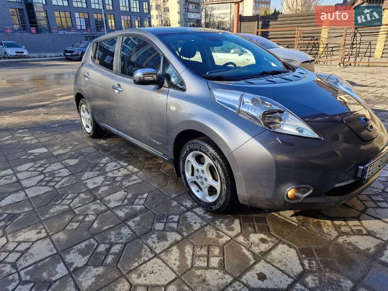 Хэтчбек Nissan Leaf 2014 в Виннице фото 3 Хэтчбек Nissan Leaf 2014 в Виннице